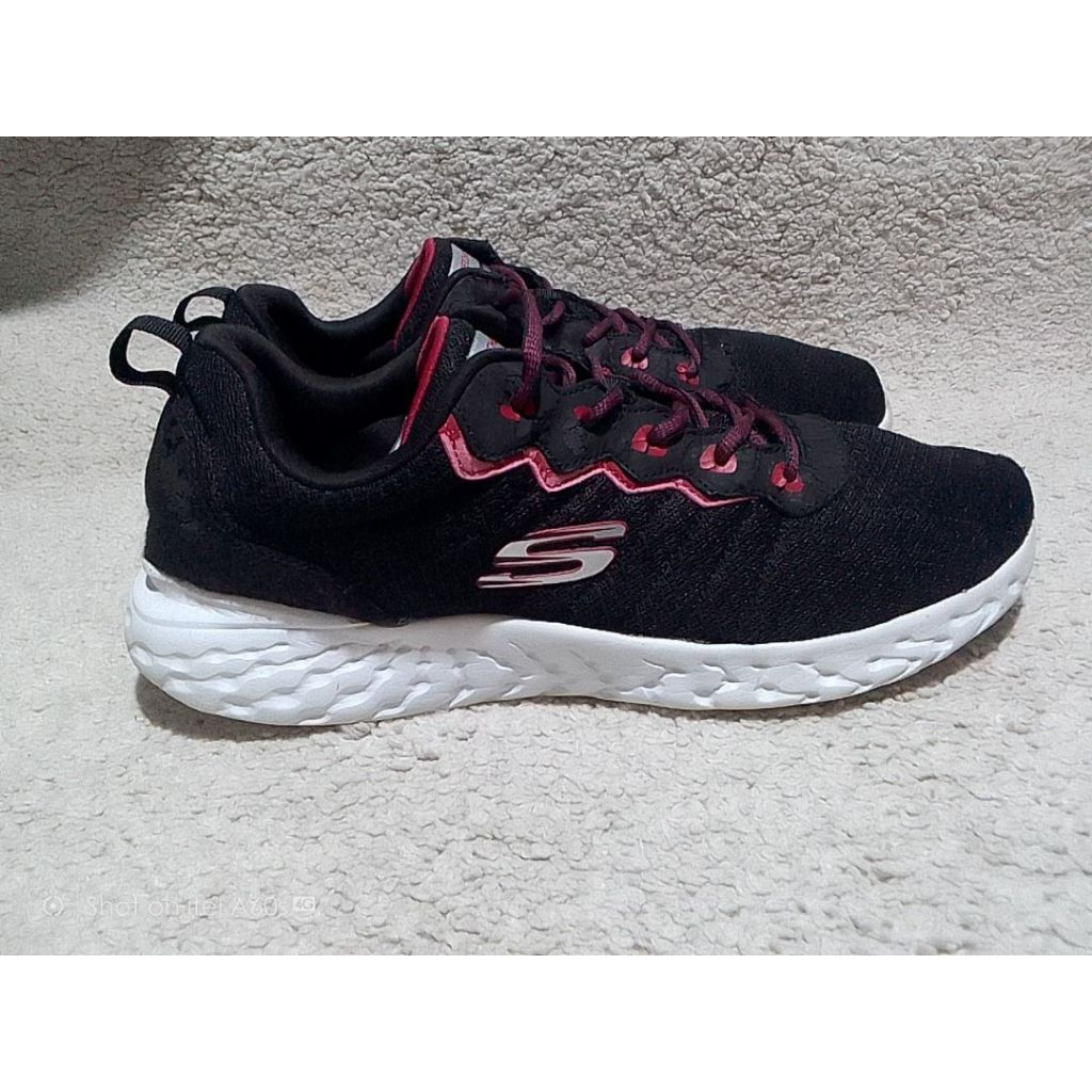 SKECHERS Lite Weight Mens Sneakers Shoes Sepatu Pria BIG SIZE authentic with tag