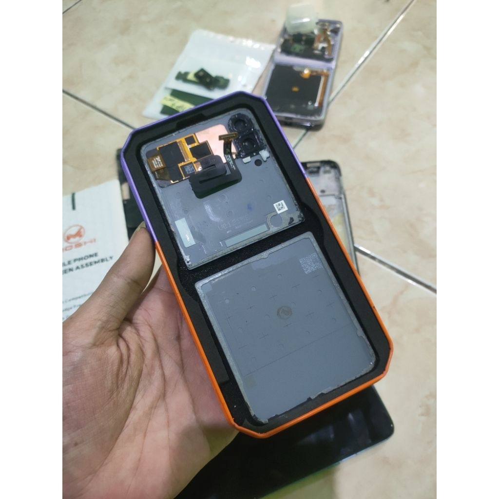 LCD LUAR SAMSUNG  Z FLIP 3 , ORI COPOTAN NORMAL