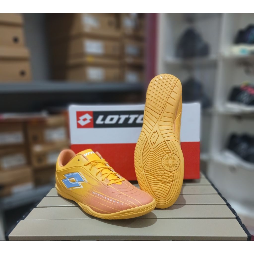 Sepatu Futsal Lotto Solista 700 IX ID oranye size 42