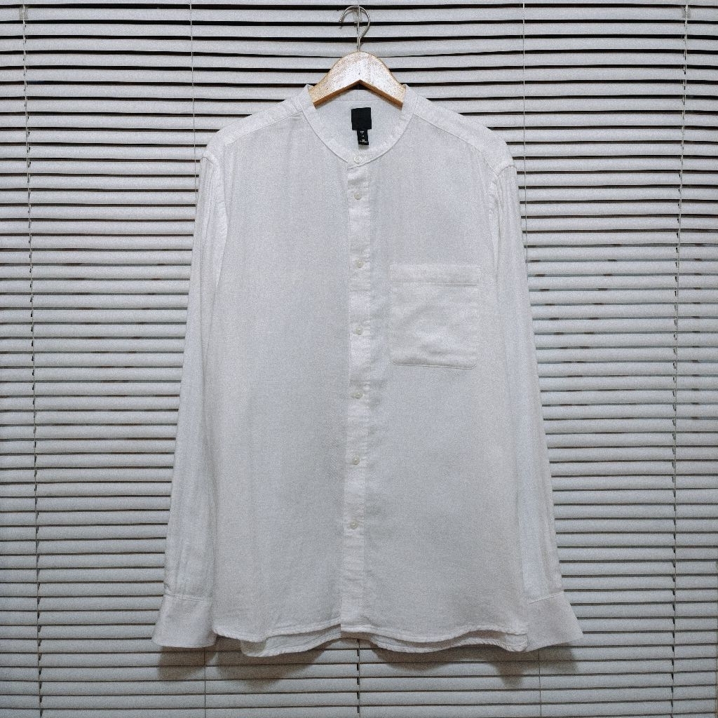 Kemeja Shanghai H&M kerah tegak Koko no UNIQLO