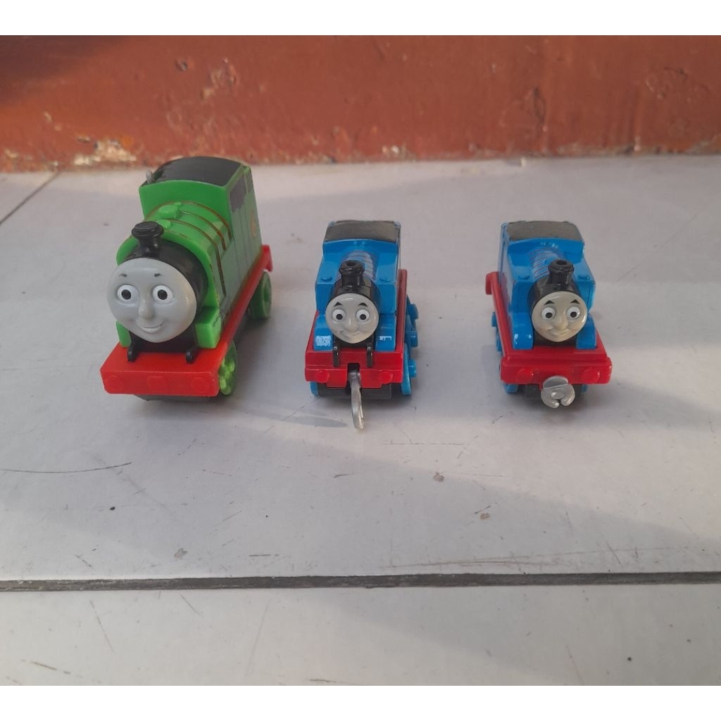 Kereta thomas & friends mattel