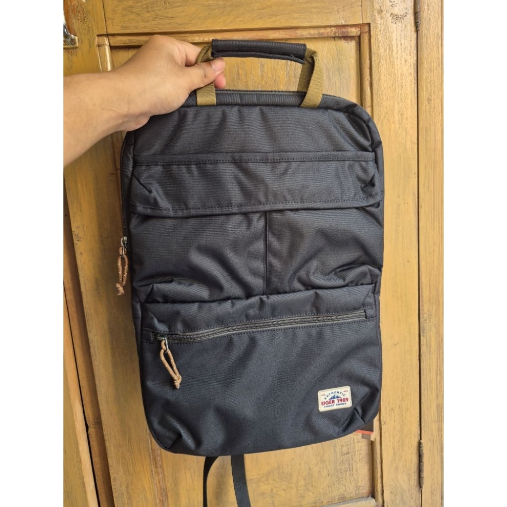 Tas Eiger Sleve Bag Laptop