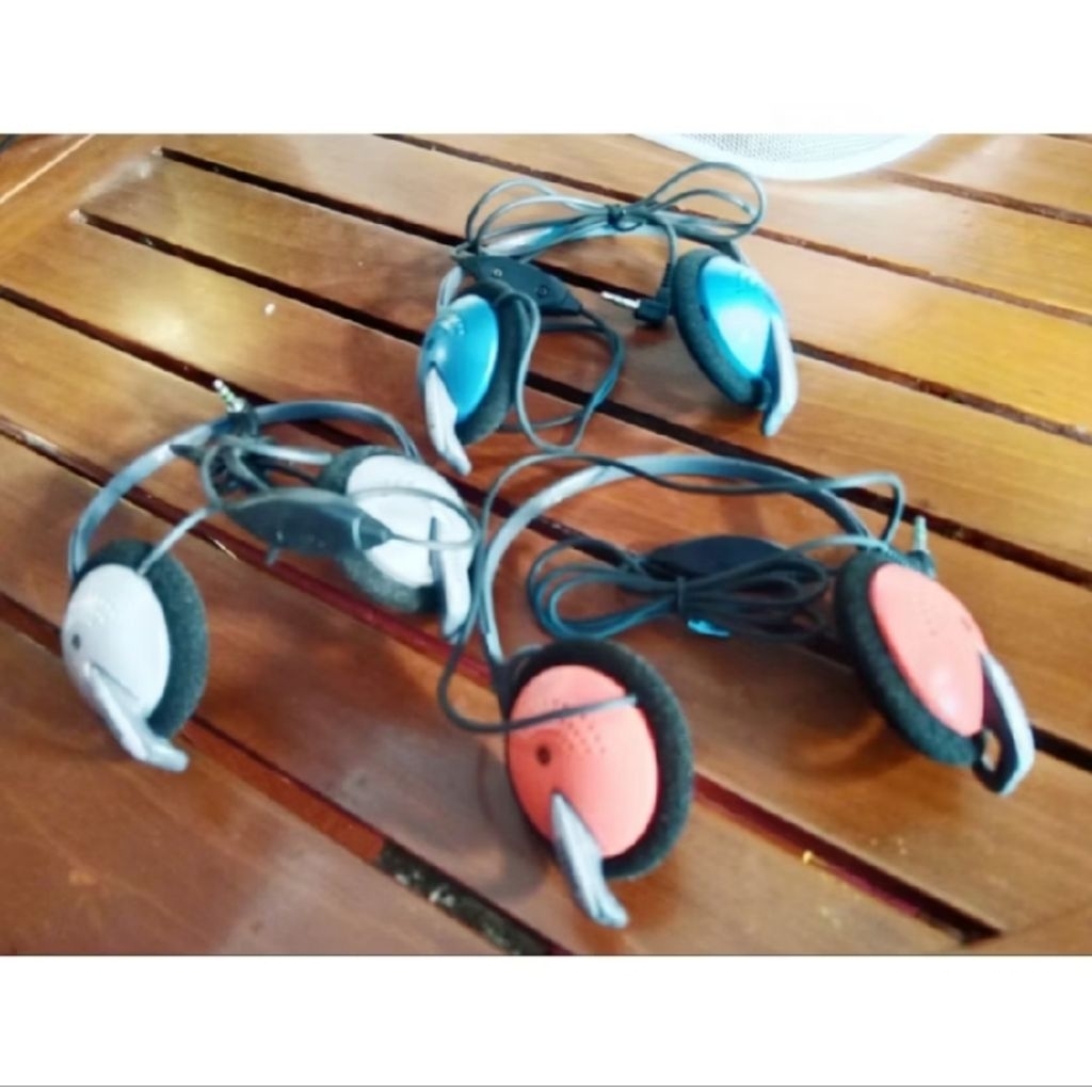 Headset Clip-On Clarion/ Headphone Gantung Telinga 3.5mm