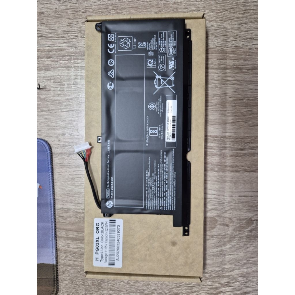 Baterai laptop ori hp tipe PG03XL OG