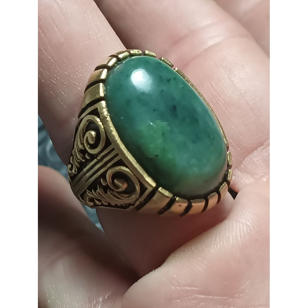 Giok Nefrit Aceh Ring Kuningan Ukir