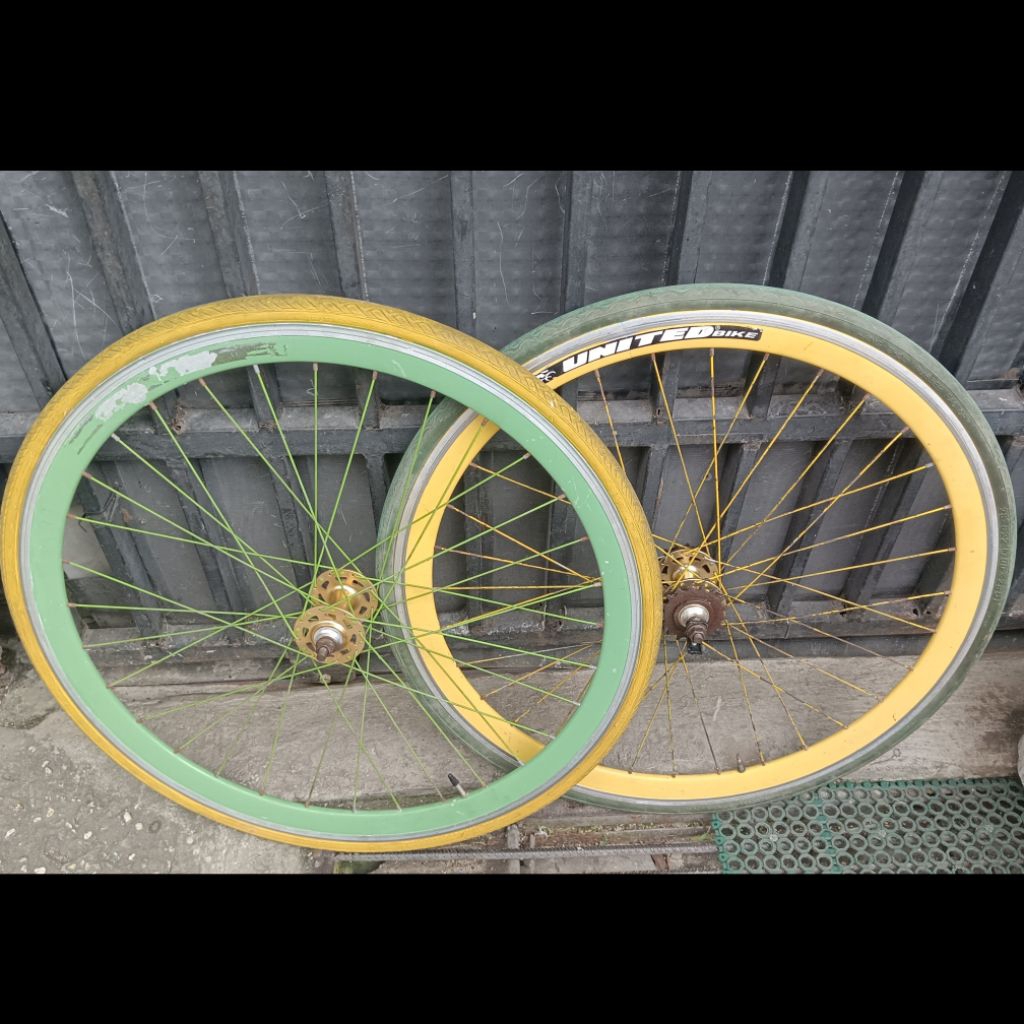 WHEELSET SEPEDA FIXIE DOLTRAP UNITED COPOTAN SOLOIST 71