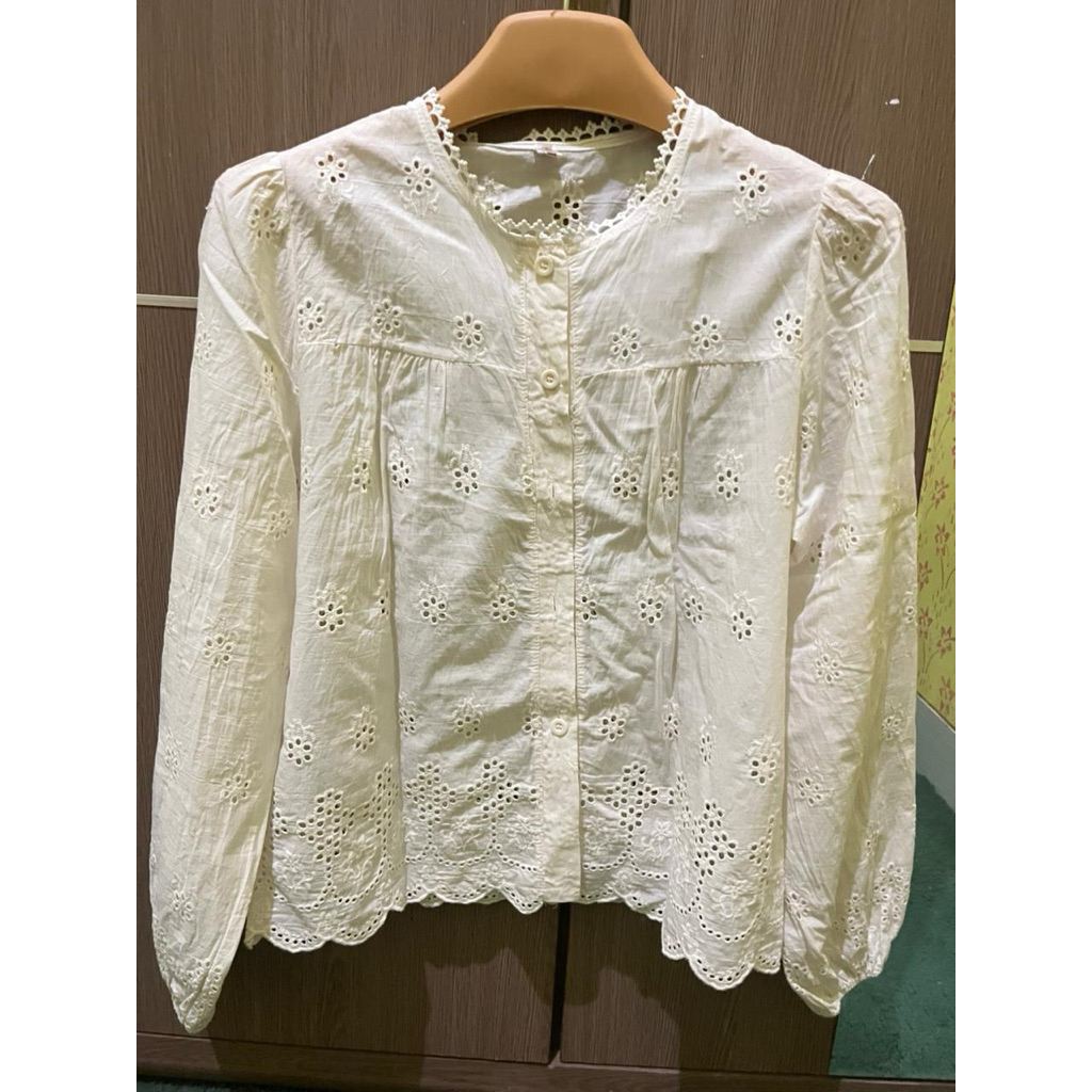 blouse atasan wanita renda motif bunga