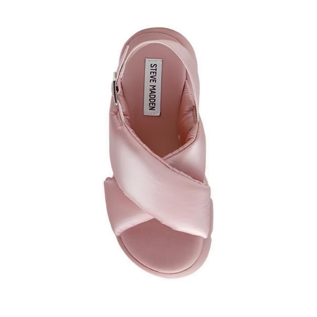 sandal Steve Madden empuk