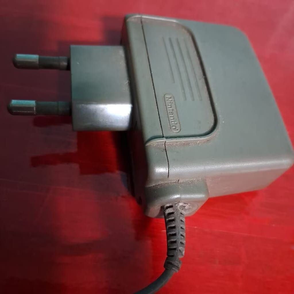 charger Nintendo jadul