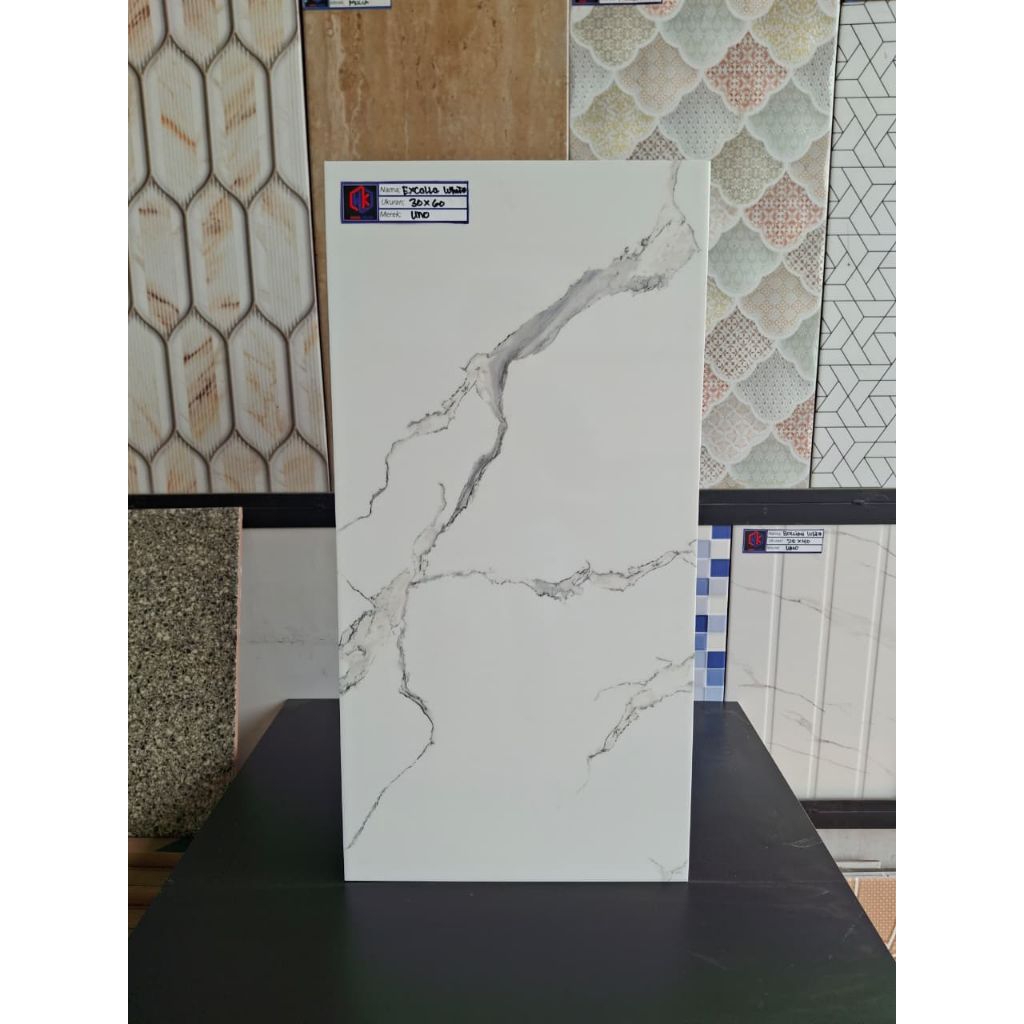 Keramik 30x60 Excolla white