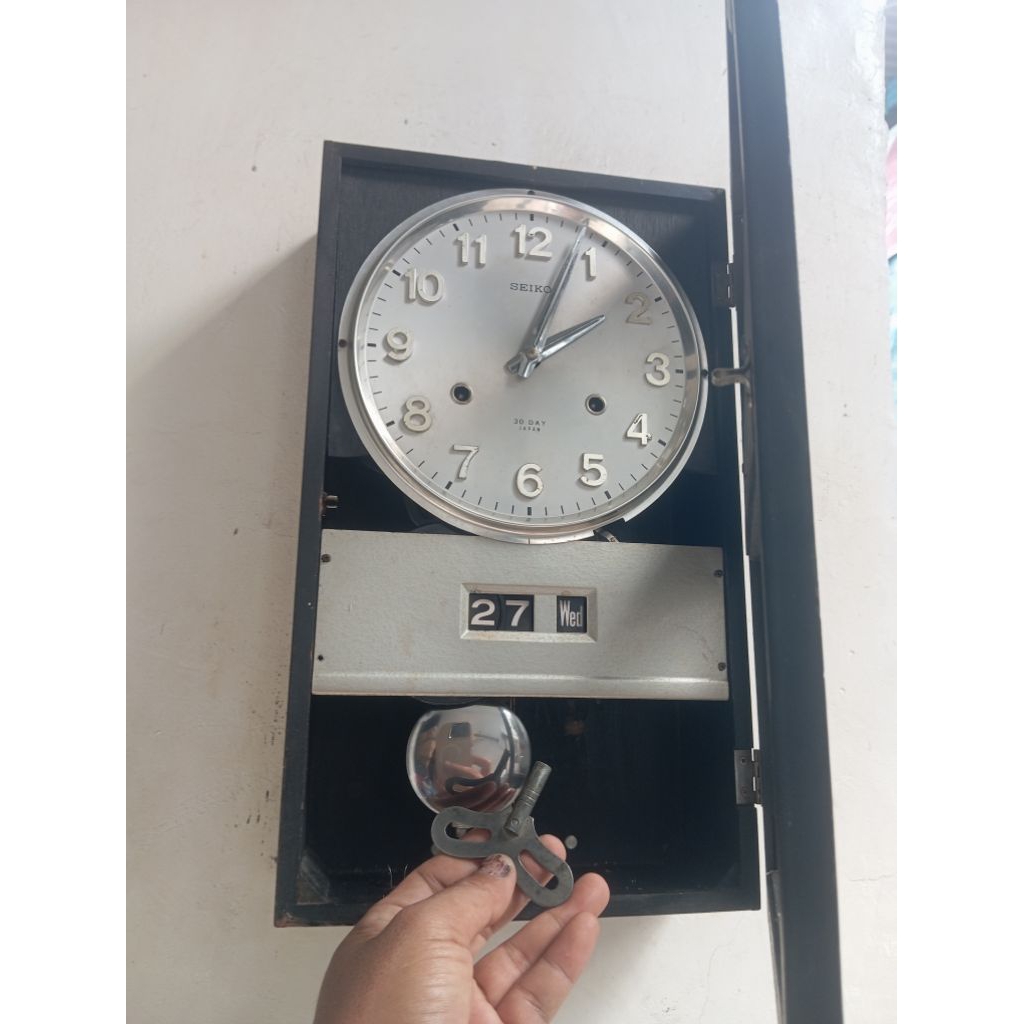 jam dinding Seiko jadul bandul