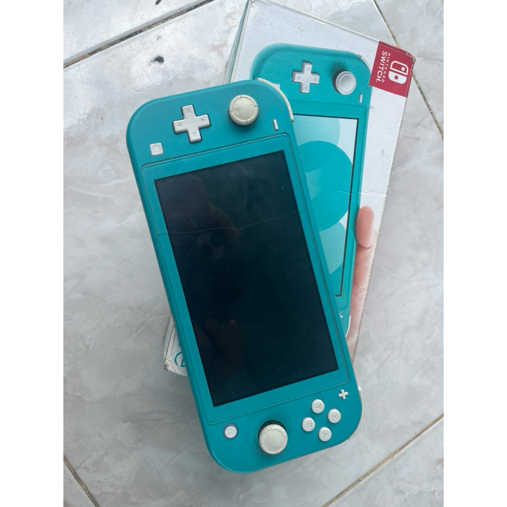 NINTENDO SWITCH LITE CFW BEKAS