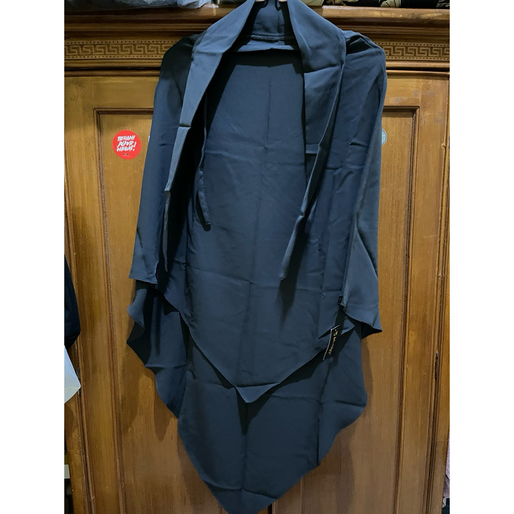 French Khimar Tsurayya