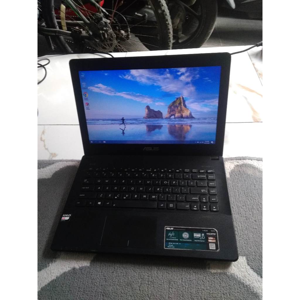 Asus X452E AMD E2 3800 QuadCore RAM 4G Laptop Baterai Awet Normal