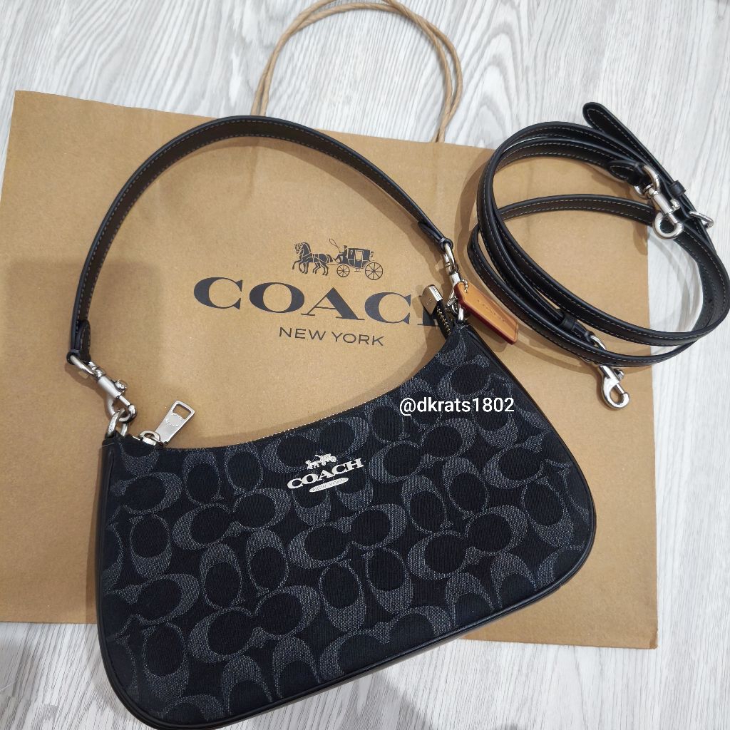 Coach Teri Shoulder Bag in Signature Denim Preloved (Like New)