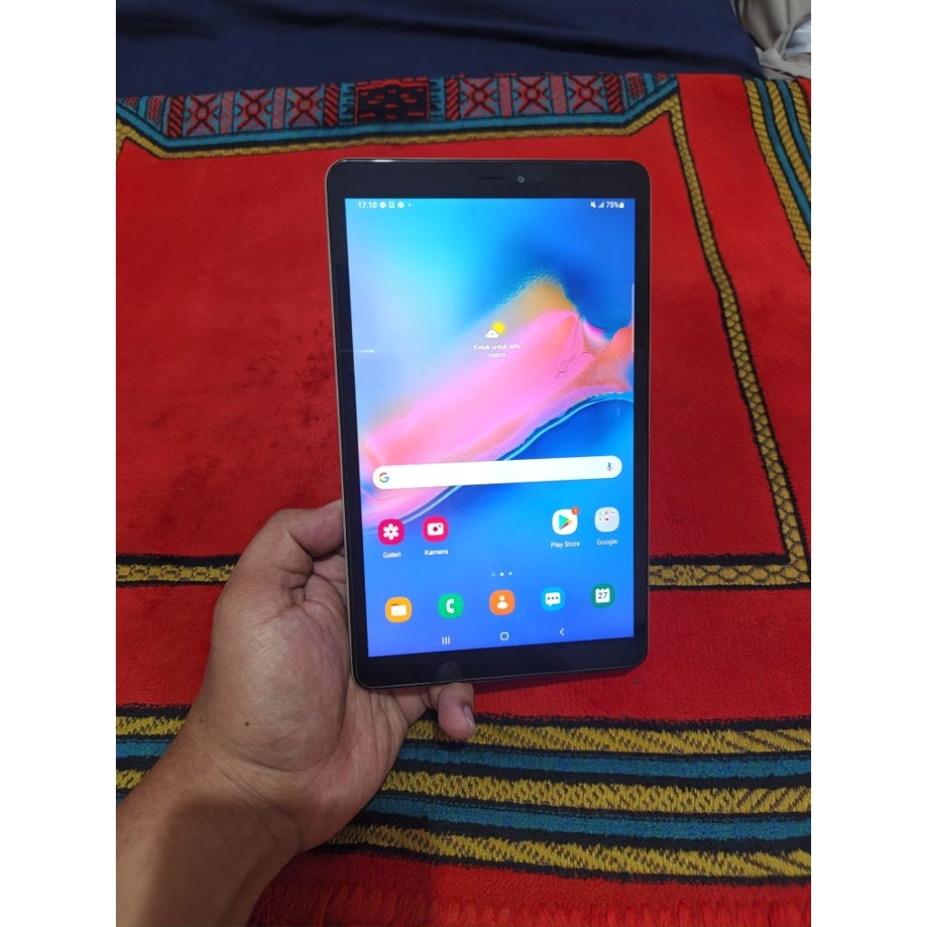 samsung tab A spen p205 celuller normal 8in 32gb ram 3gb simcard 4G os terbaru kamera bagus ori