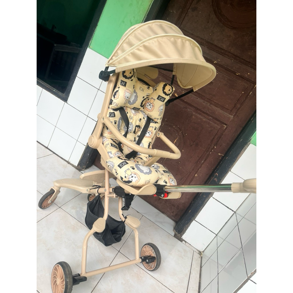 Kereta Dorong Bayi FLYBB Magic Stroller dengan 2 Arah dan Desain Lipat Ringan