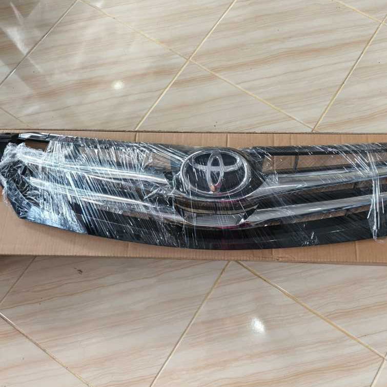 INNOVA (2008-2011)-FRONT GRILL- MARK- CHROME