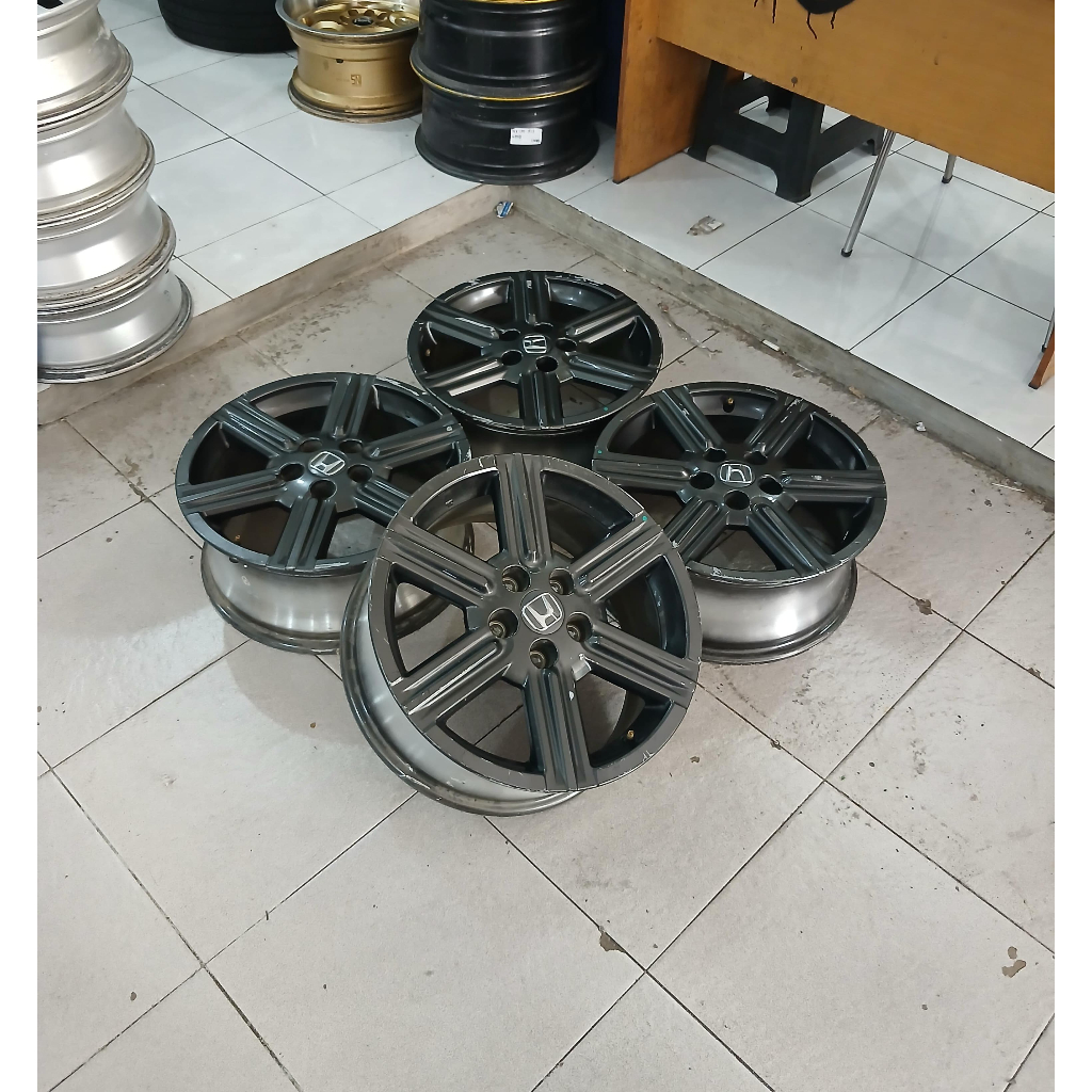 READY VELG SECOND HRV R17 5X114 MURAH LENGKAP