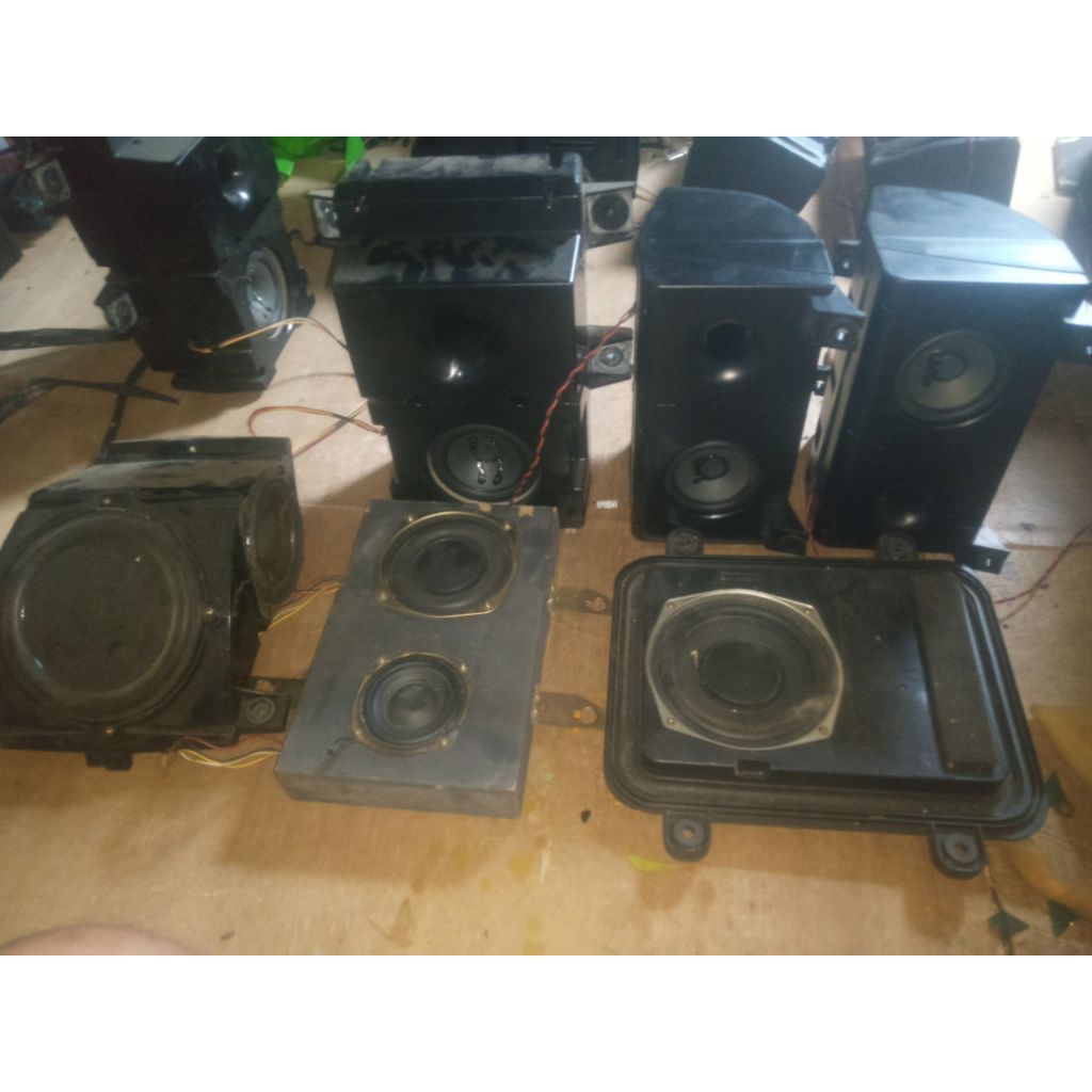 SPEKER SUBWOFER TV POLYTRON