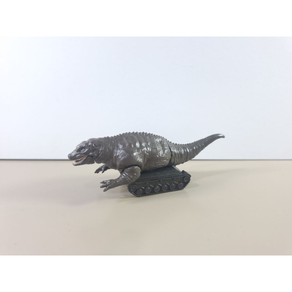 Figure HG Kaiju Dino Tank Bandai B 12