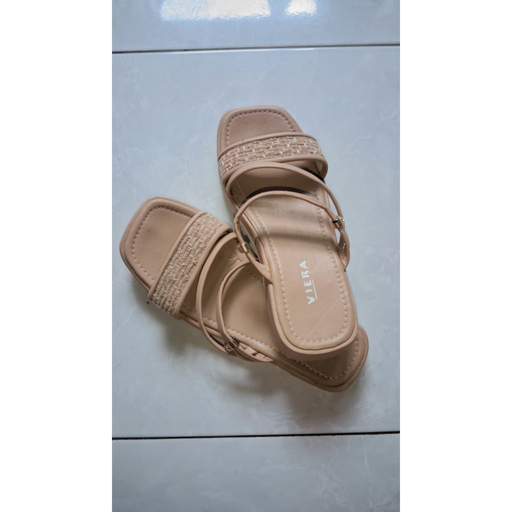 (Preloved) Sendal Wanita