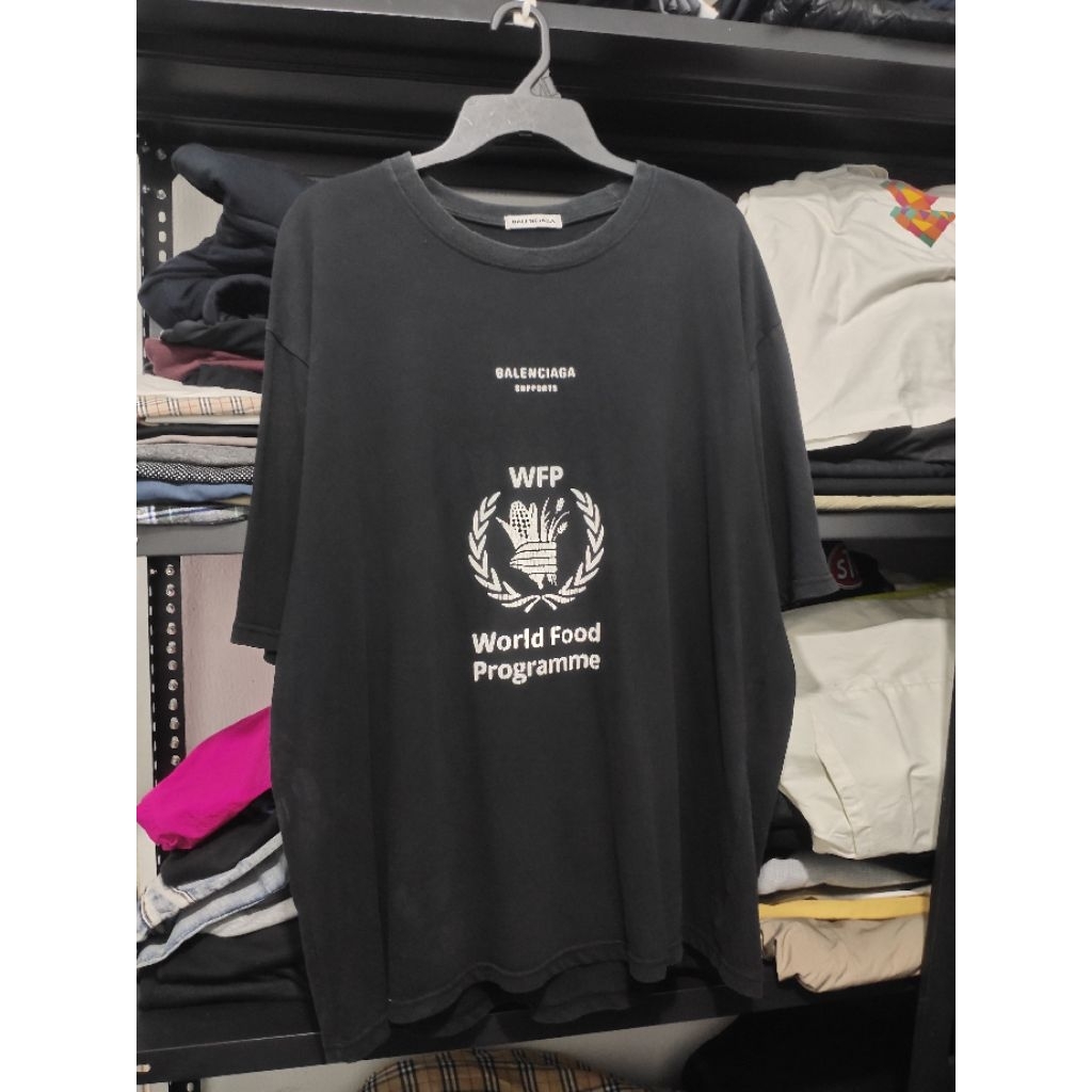 BalenciagaT shirt second