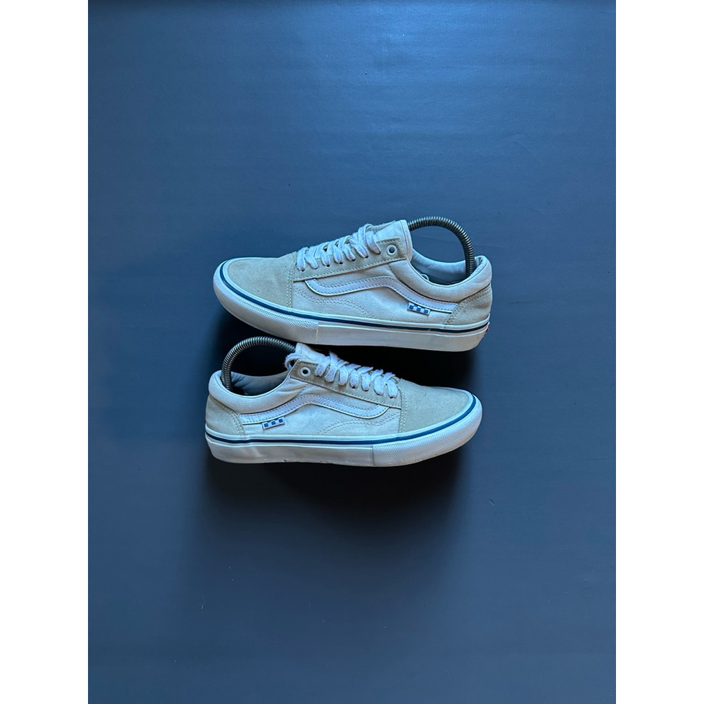 vans pro skate white