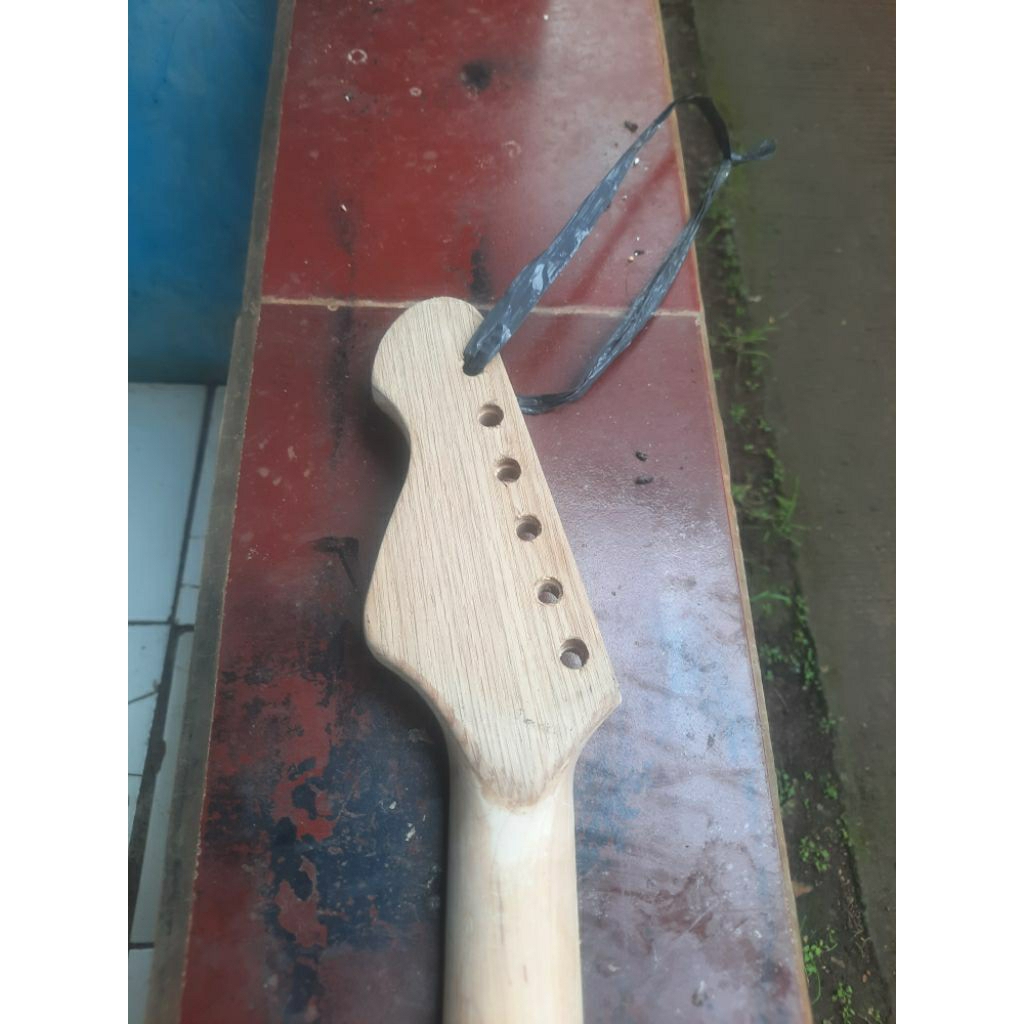 Neck gitar stratocaster 6 string