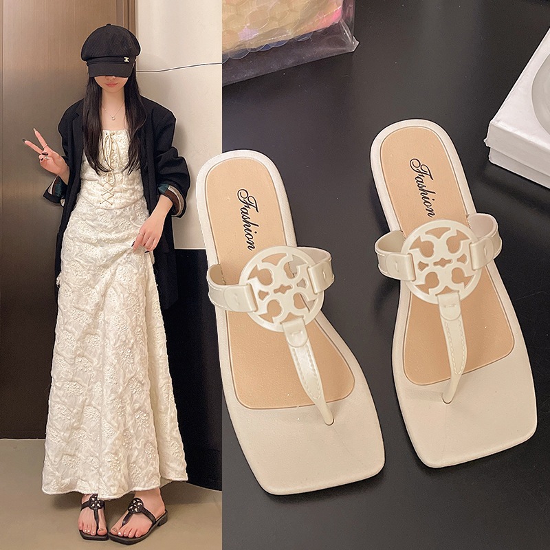 Sandal Wanita Karet Jelly Pita Nyaman Lentur Sepatu Sandal