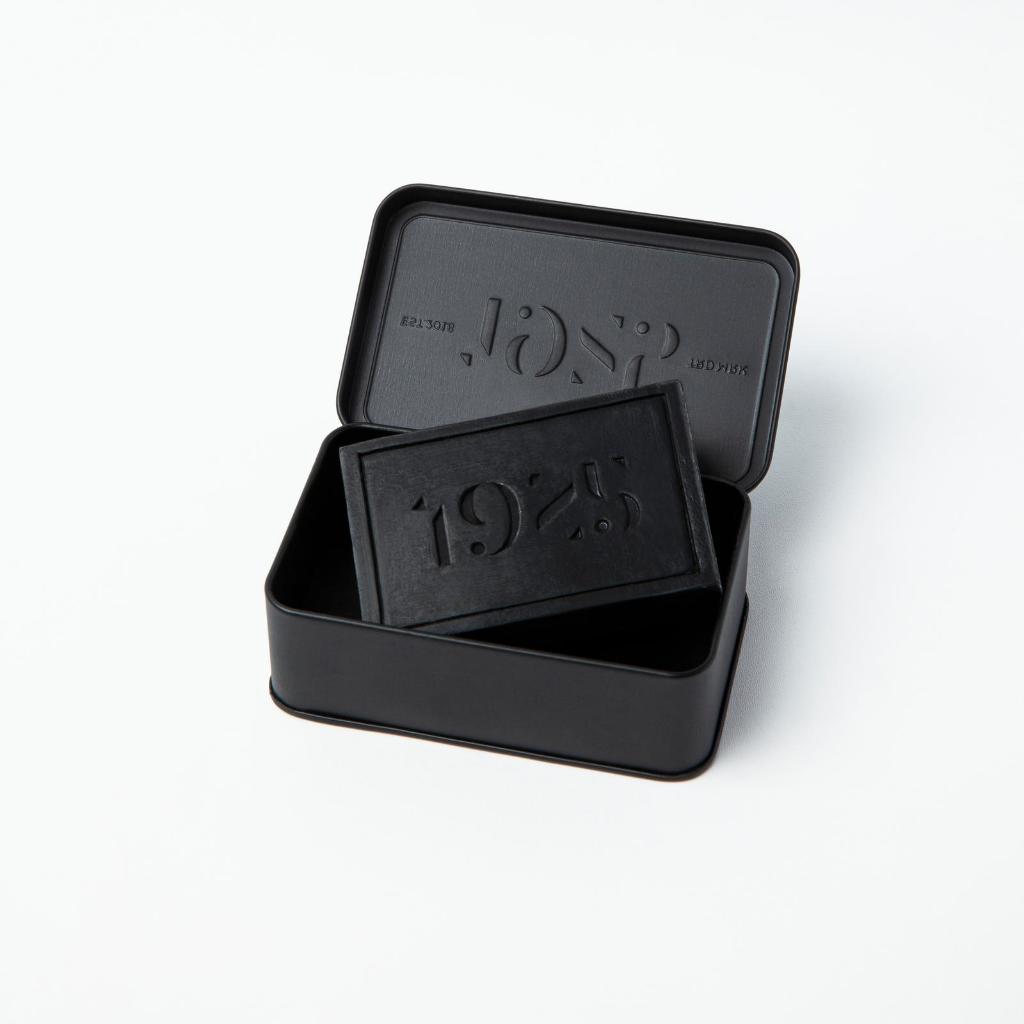 1925 OUDH DE SHIRAZ Deep Cleansing Beard & Body Bar with Activated Carbon Charcoal