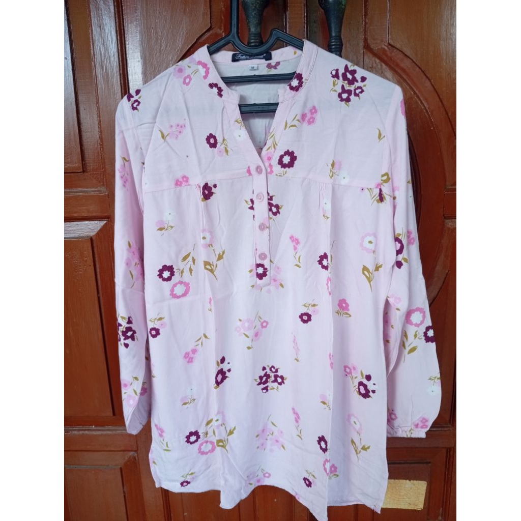 preloved tunik wanita ukuran M tunik pink floral