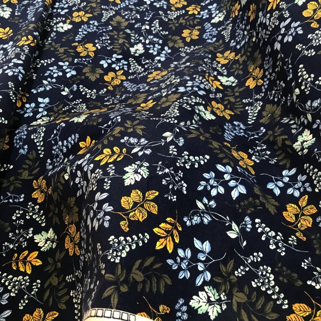 kain katun Corduroy motif - kain Corduroy print - kain katun Corduroy motif bunga halus - Corduroy W