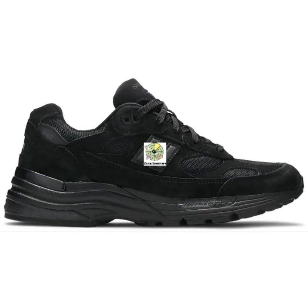 Sepatu NB 992 Triple Black SKU M992EA