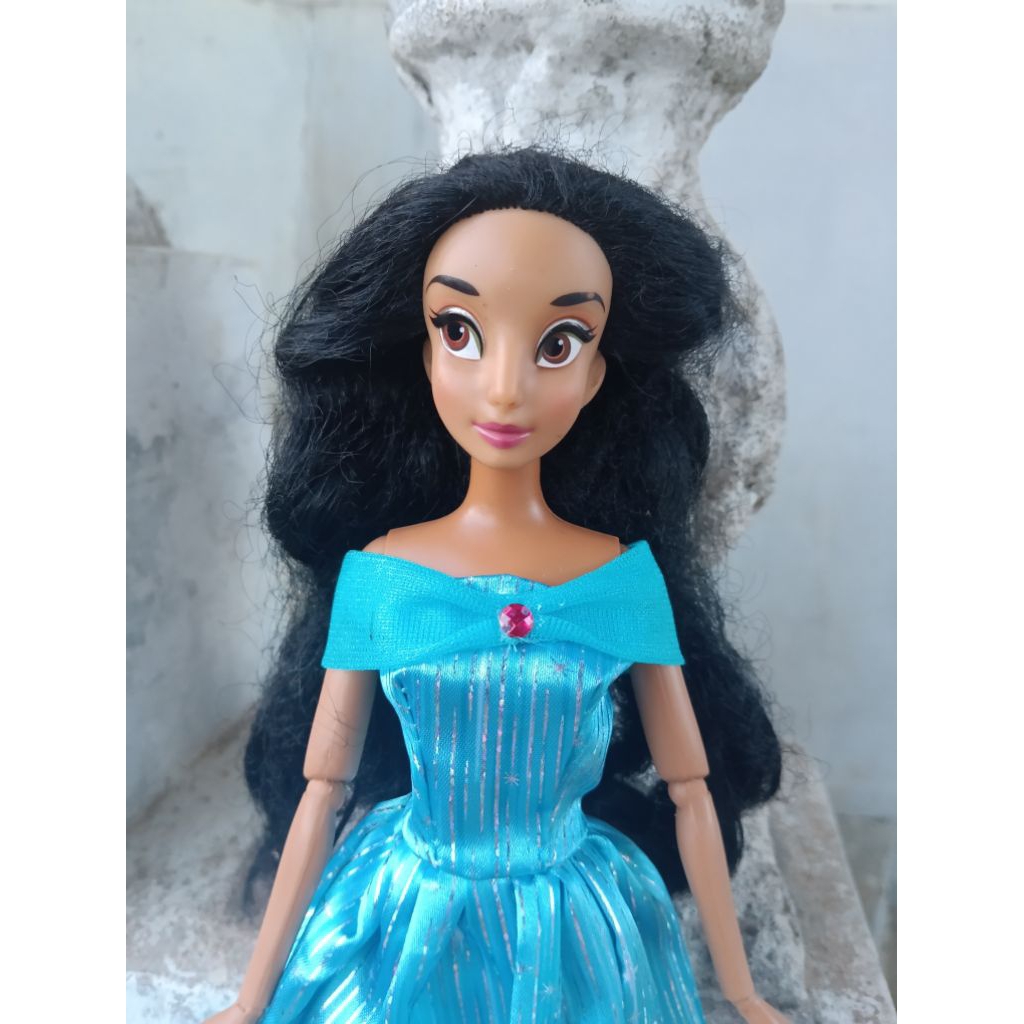 Barbie Disney Store Jasmine Classic Doll Preloved