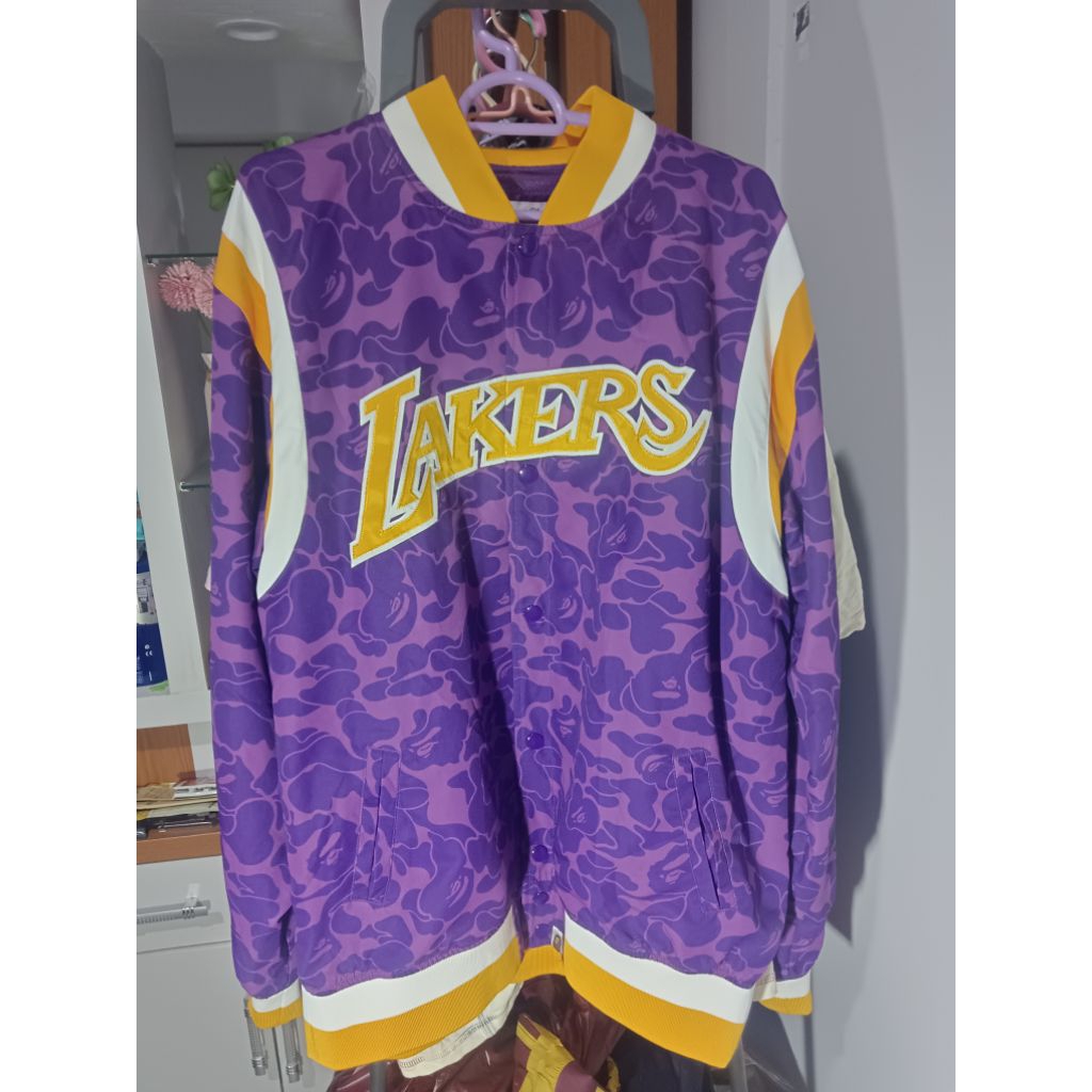 Jaket Bape Collab Lakers