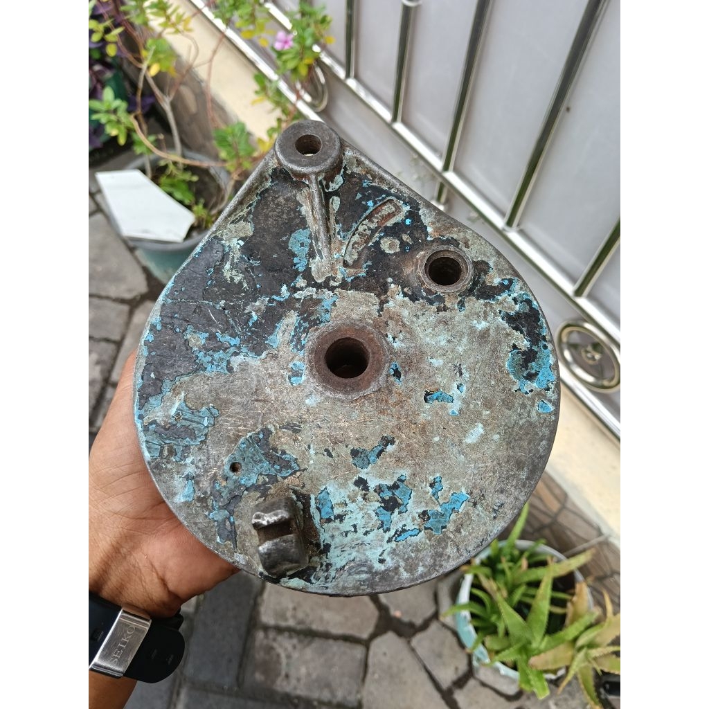 tutup tromol kawasaki ke 125 original