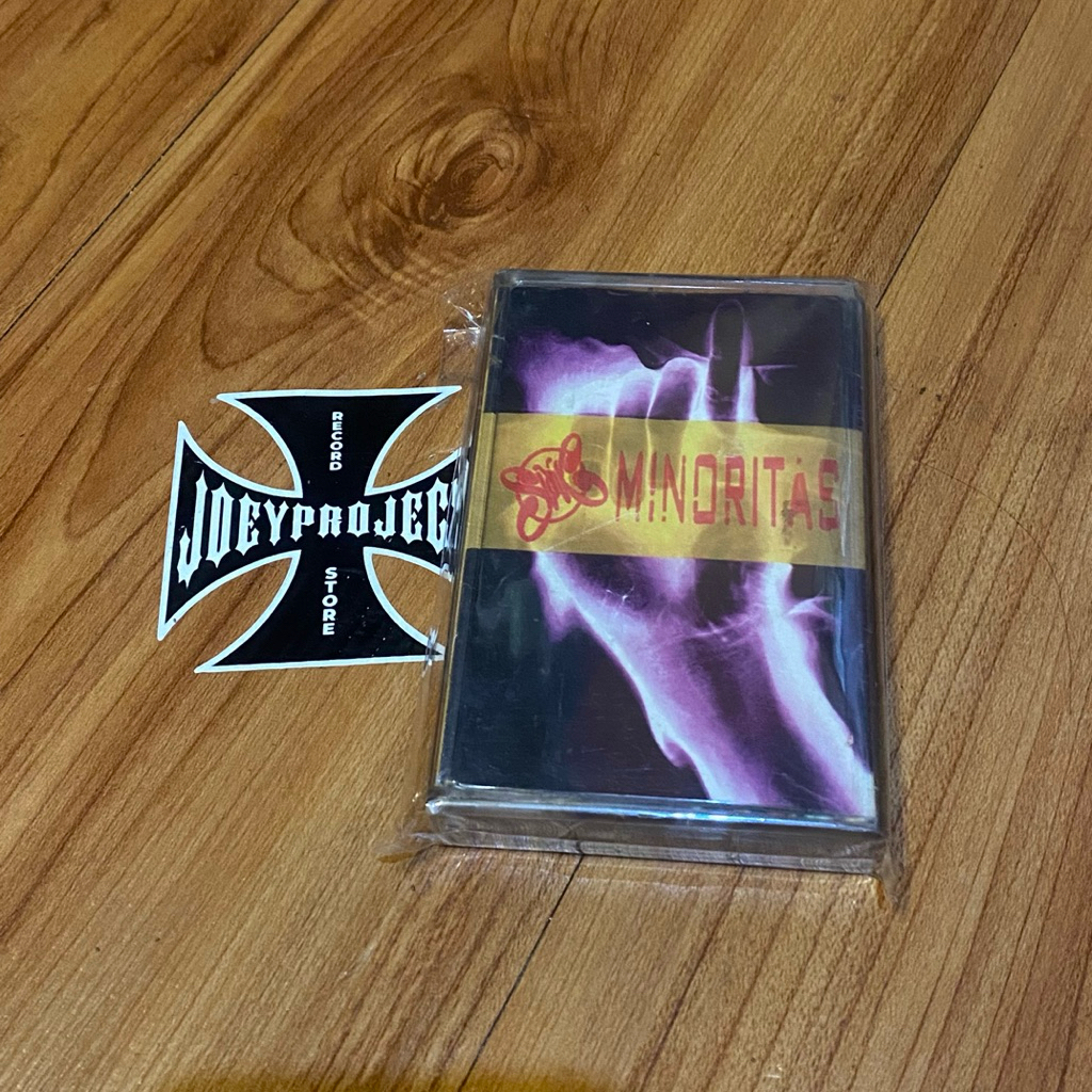 kaset slank - minoritas