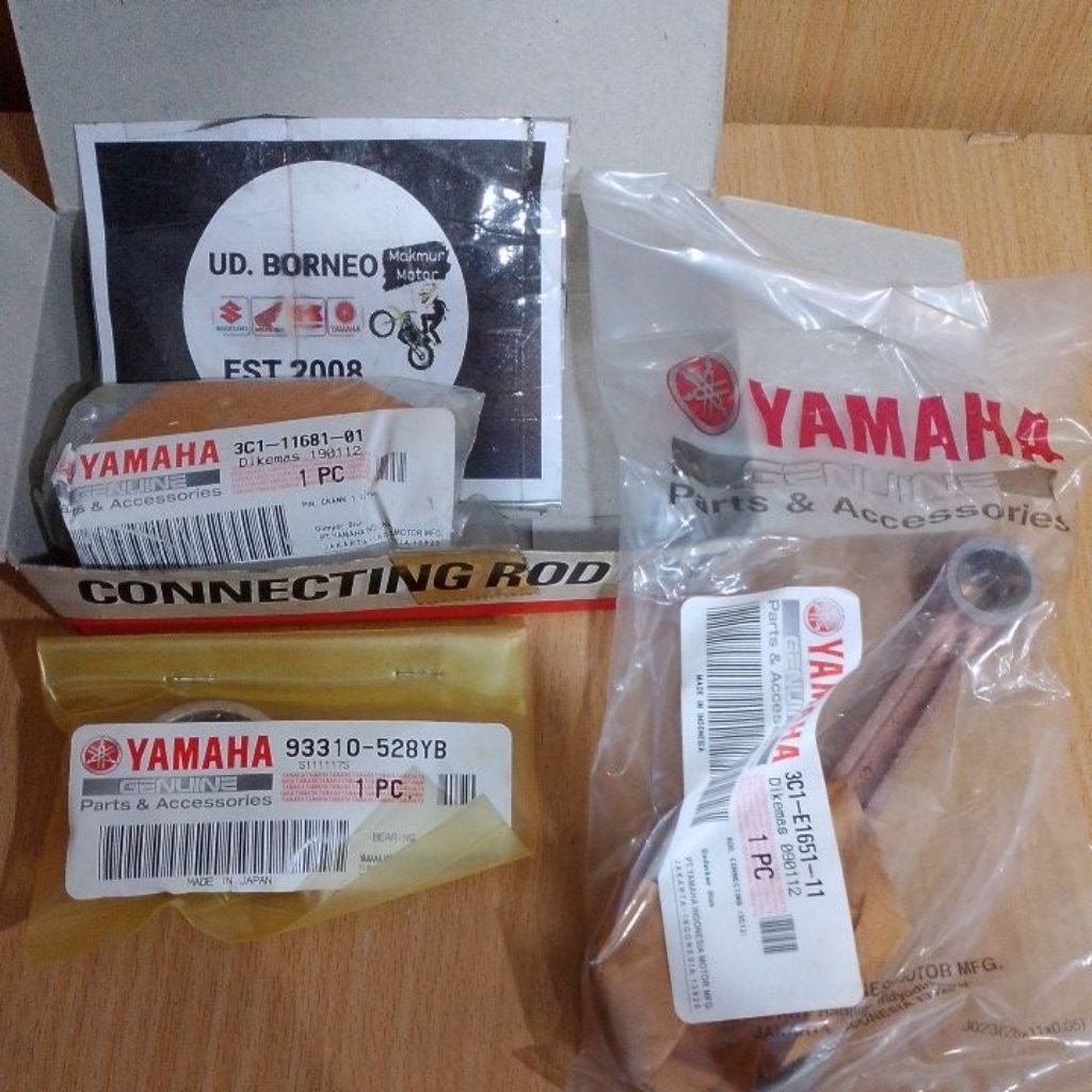 STANG PISTON VIXION OLD/ NEW YANAHA ORI