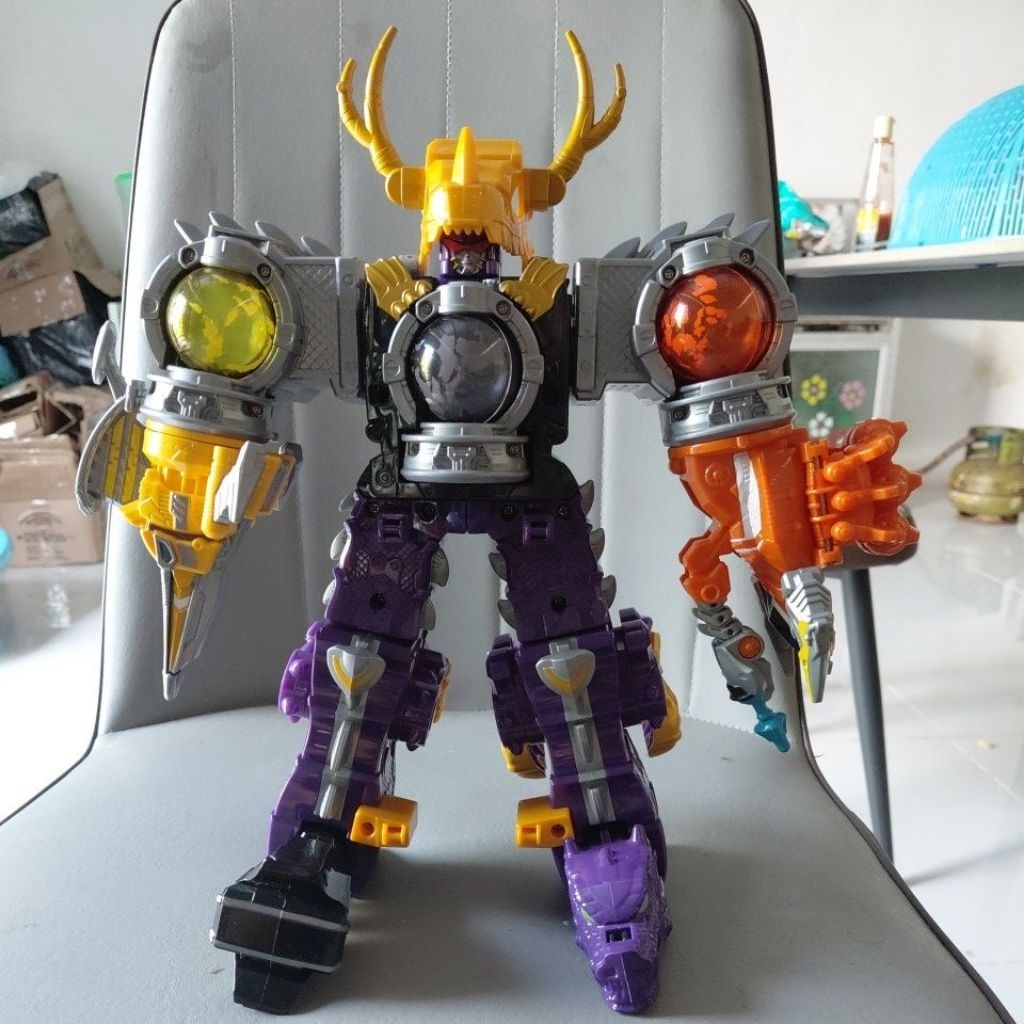Power Rangers Cosmic Fury Kyuranger DX RyuteiOh Dragon Megazord BANDAI Japan