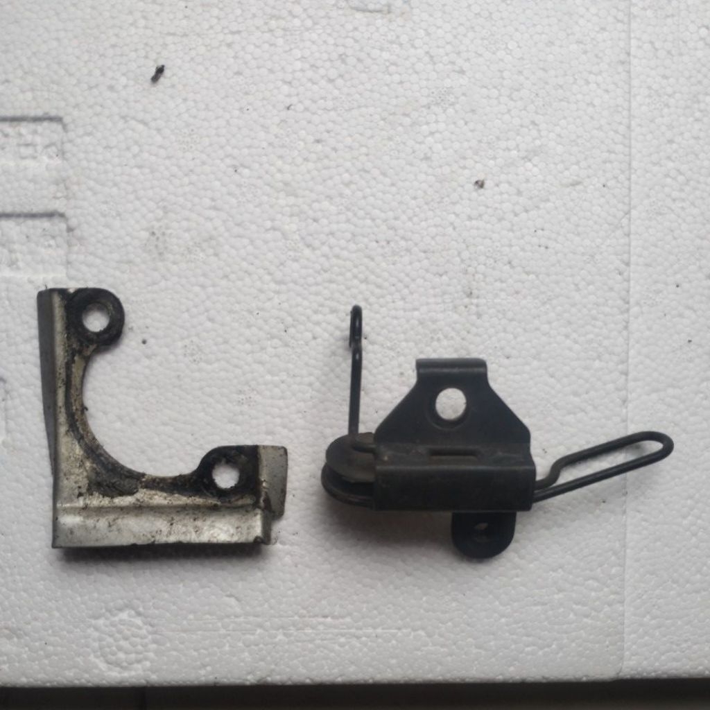 Klem & Braket Knalpot Ninja R/SS