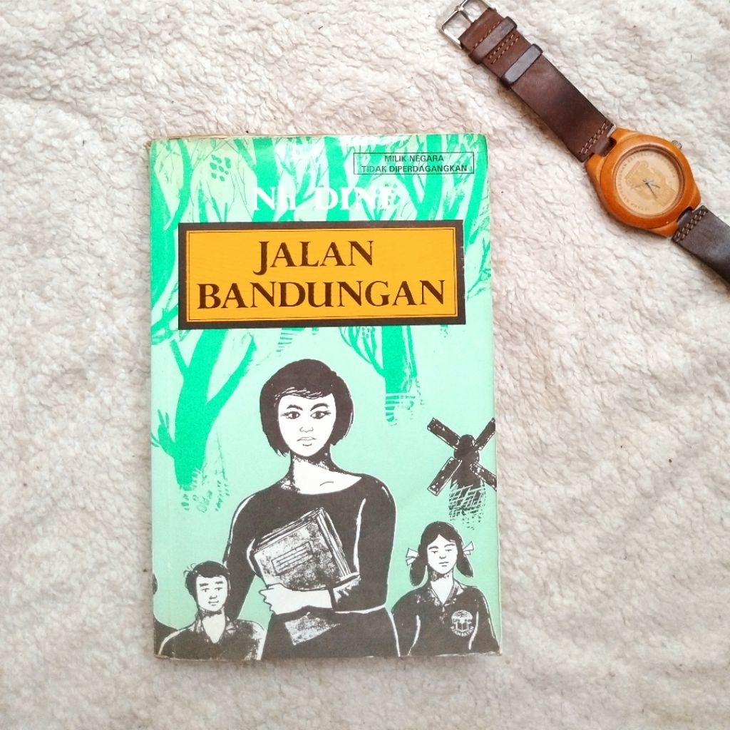 Novel Indonesia klasik Jalan Bandungan - NH Dini preloved original