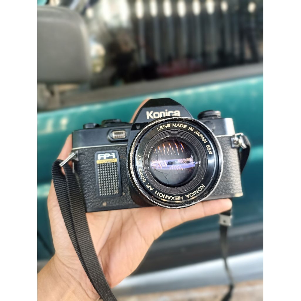 Kamera Konica + lensa Konica Hexanon 50mm f1.7
