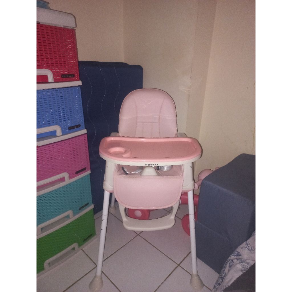 Kursi Makan Bayi V-BABY CARE pink