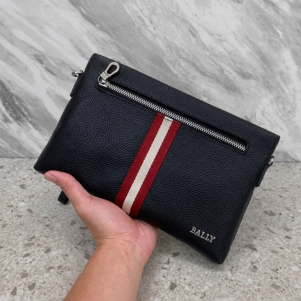 TAS BALLY CLUTCH PRIA PREMIUM TAS GENGGAM PRIA ELEGAN TAS POUCH COWOK RESLETING DEPAN 26X17CM