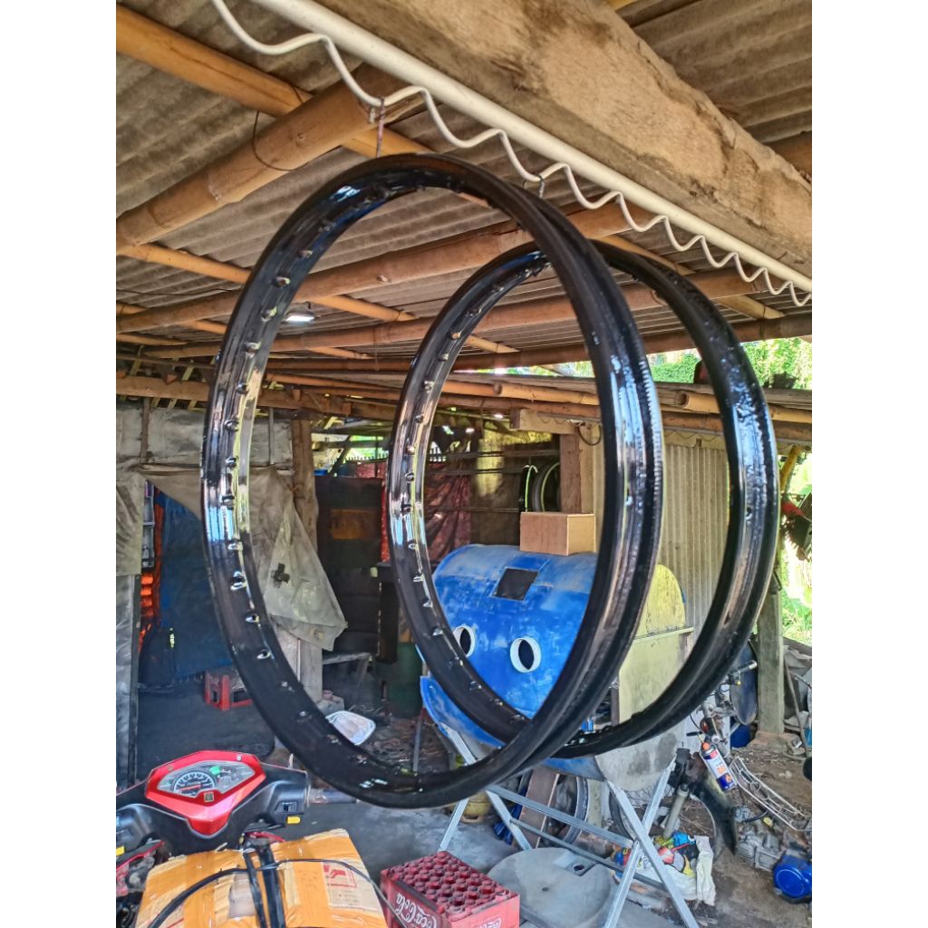 17x120 velg besi DID, Suzuki, HM sudah powder coating hitam glossy @vapourblasting_purworejo