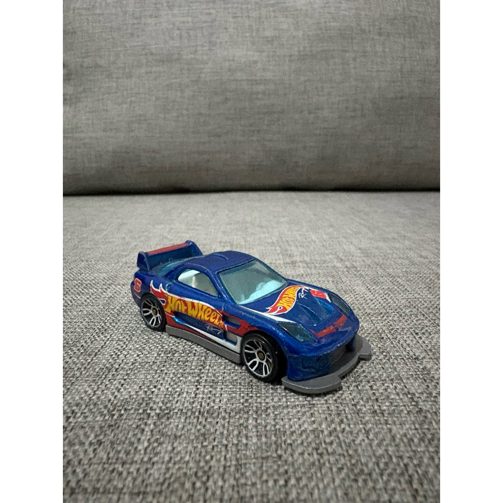 Hot Wheels 24/seven