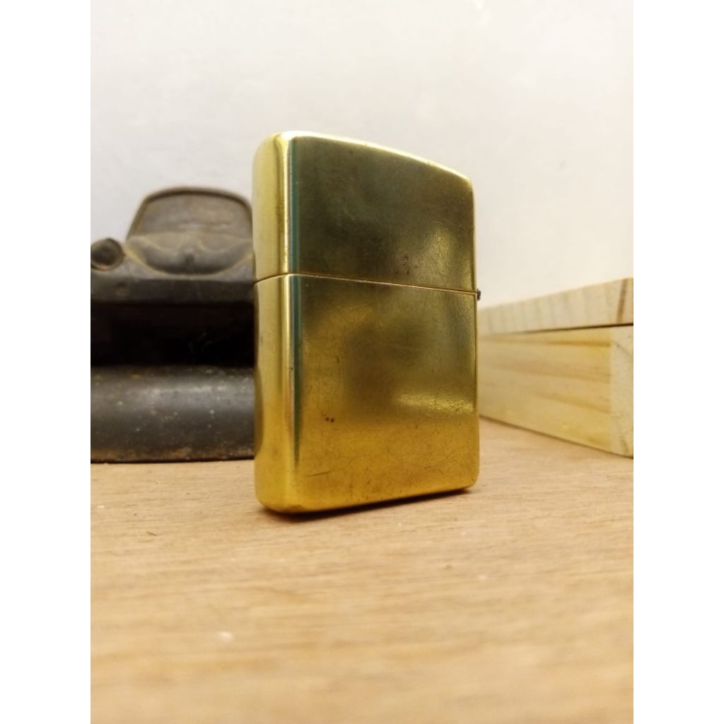 original Zippo Brass denting lonceng Romawi 1995