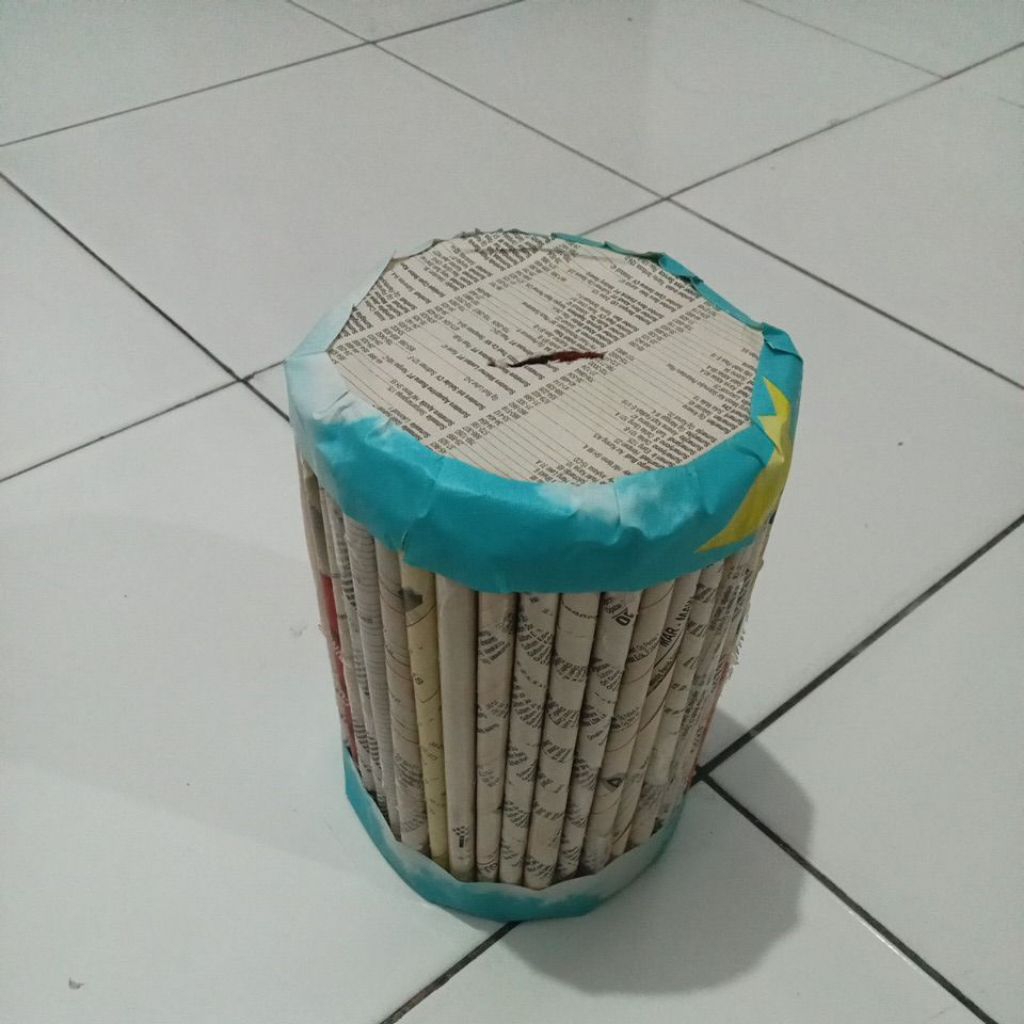 celengan lintingan koran