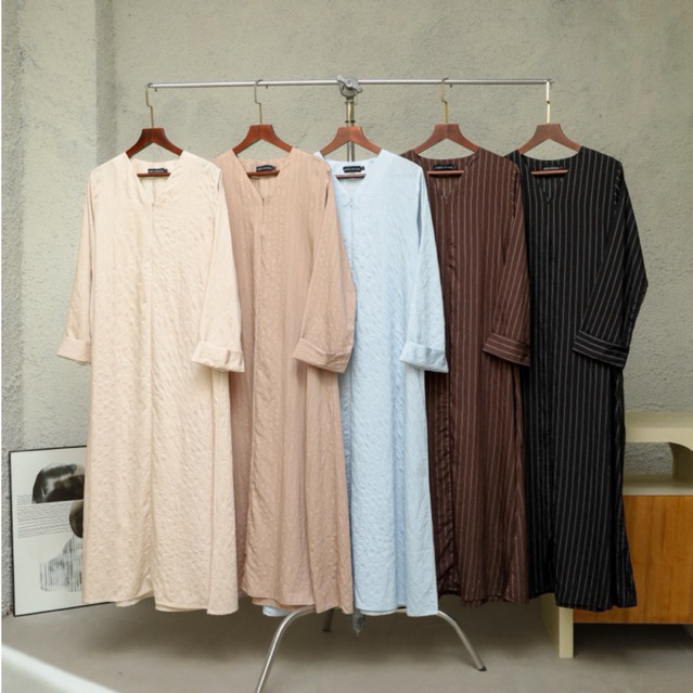 Griya Musafa | Zira Abaya | Stripe Abaya